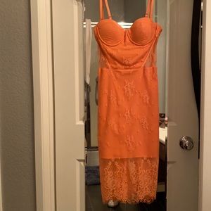 Lace Bebe dress size 4